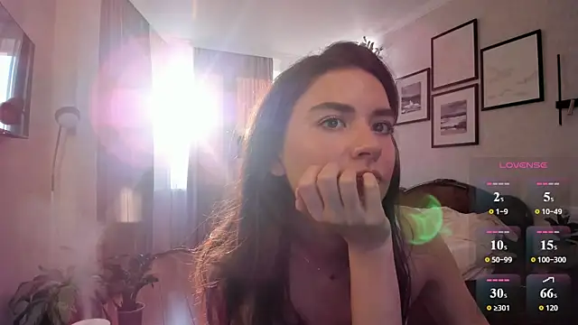 NicoleLuv online show from 05.19.26
