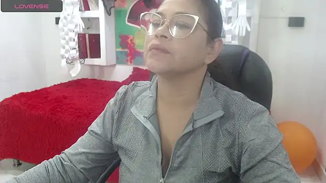 Snapshot of sexy_lady_0 chatting on 10.18.25 sexy lady 0 online show from 10.18.25