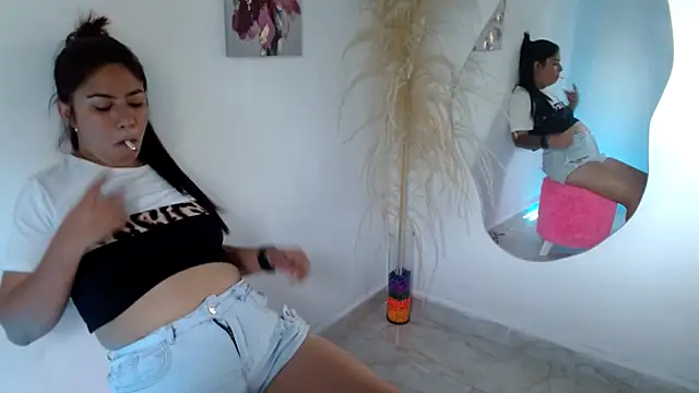 Mary Pompis online show from 12.14.24