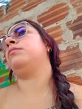 Mary Pompis online show from 01.30.25