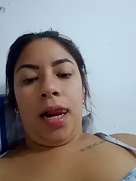 Mary Pompis online show from 02.06.25
