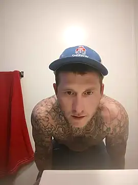 Snapshot of jtw14 chatting on 02.02.25 jtw14 online show from 02.02.25