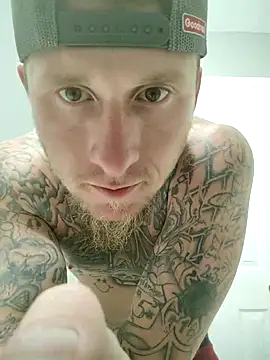 Snapshot of jtw14 chatting on 03.11.25 jtw14 online show from 03.11.25