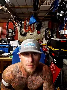 Snapshot of jtw14 chatting on 09.18.25 jtw14 online show from 09.18.25