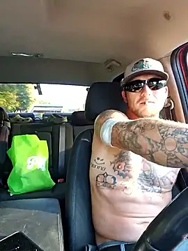 Snapshot of jtw14 chatting on 10.14.25 jtw14 online show from 10.14.25