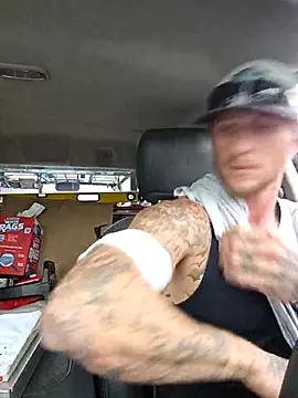 Snapshot of jtw14 chatting on 10.28.25 jtw14 online show from 10.28.25