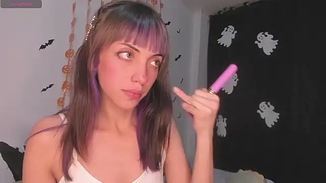 MiaGoth  online show from 10.23.25