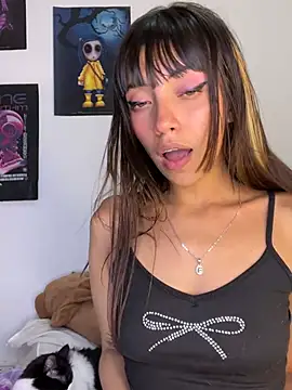 Snapshot of MiaGoth_ chatting on 05.31.26 MiaGoth online show from 05.31.26
