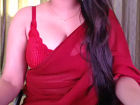 Snapshot of Sexy_Myra18 chatting on 05.16.26 Sexy Myra18 online show from 05.16.26