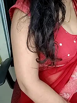 Snapshot of kaamuk_shweta chatting on 10.11.25 kaamuk shweta online show from 10.11.25