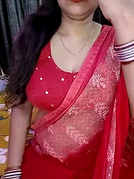 Snapshot of kaamuk_shweta chatting on 10.29.25 kaamuk shweta online show from 10.29.25