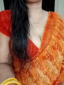 Snapshot of kaamuk_shweta chatting on 11.03.25 kaamuk shweta online show from 11.03.25