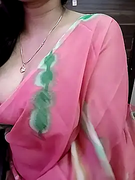 Snapshot of kaamuk_shweta chatting on 11.09.25 kaamuk shweta online show from 11.09.25