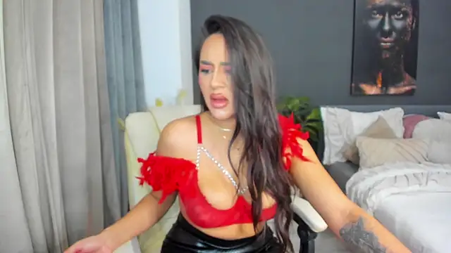 Snapshot of Sonia__Rey chatting on 11.02.25 Sonia Rey online show from 11.02.25