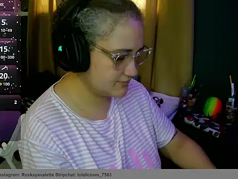 Snapshot of lolalicious_7583 chatting on 02.12.26 lolalicious 7583 online show from 02.12.26