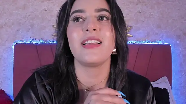 Snapshot of LorenaStevens chatting on 01.05.25 LorenaStevens online show from 01.05.25