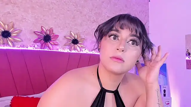 Snapshot of LorenaStevens chatting on 01.31.25 LorenaStevens online show from 01.31.25