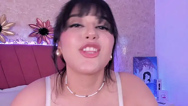 Snapshot of LorenaStevens chatting on 03.11.25 LorenaStevens online show from 03.11.25