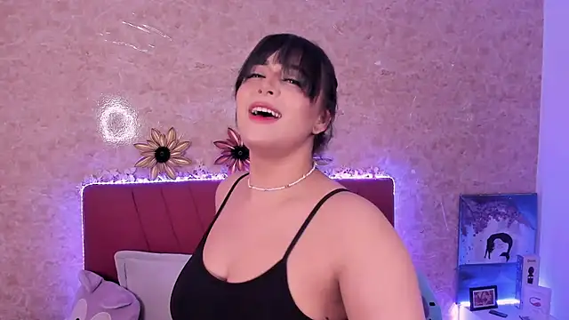 Snapshot of LorenaStevens chatting on 03.13.25 LorenaStevens online show from 03.13.25