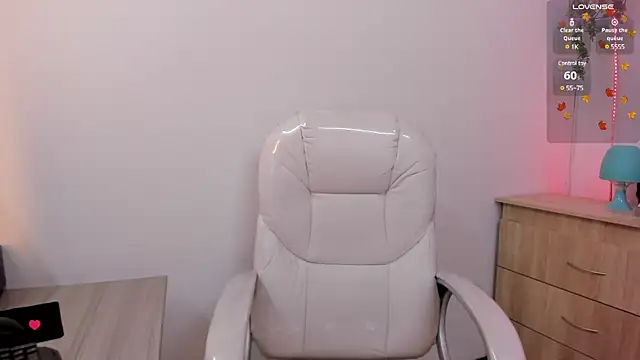 Laayla fiire2 online show from 12.09.24