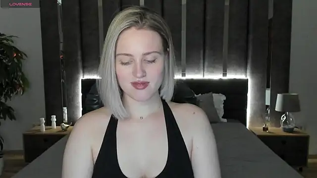  Sarah Soul  online show from 12.12.24