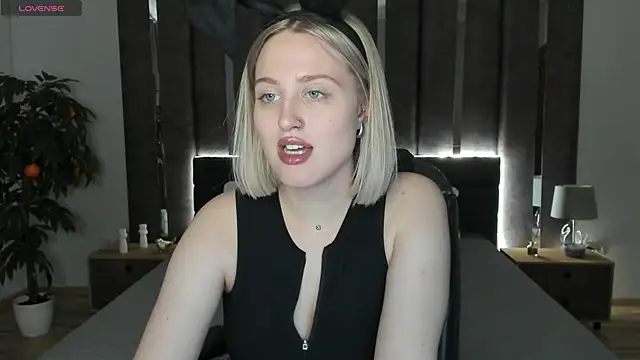  Sarah Soul  online show from 12.15.24