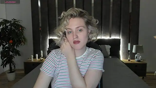  Sarah Soul  online show from 12.17.24
