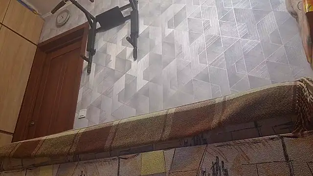 Snapshot of EstrellaWalters chatting on 10.15.25 EstrellaWalters online show from 10.15.25