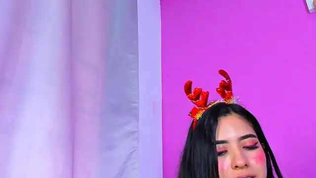 adara johnson   online show from 12.29.24