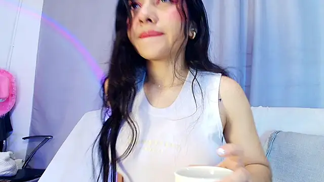 adara johnson   online show from 11.09.25