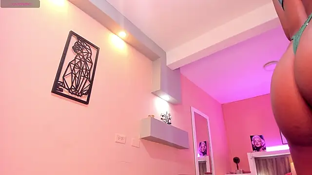 Renata Foxx2 online show from 03.18.25