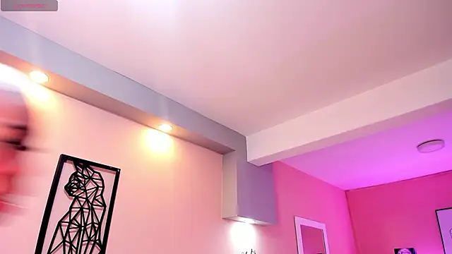 Renata Foxx2 online show from 03.18.25