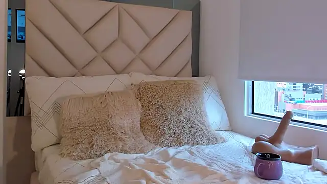 alexa tobar online show from 10.19.25