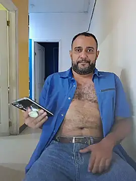 Snapshot of friendsloversex chatting on 10.08.25 friendsloversex online show from 10.08.25