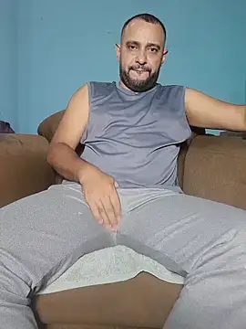 Snapshot of friendsloversex chatting on 10.26.25 friendsloversex online show from 10.26.25