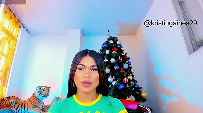 Snapshot of kristiingaines chatting on 12.23.24 kristiingaines online show from 12.23.24