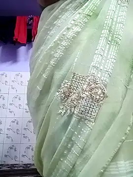 jiyahot1432 online show from 12.27.24