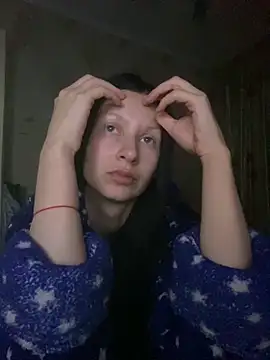 Snapshot of Starry_Siren chatting on 10.04.25 Starry Siren online show from 10.04.25