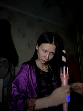 Snapshot of Starry_Siren chatting on 11.01.25 Starry Siren online show from 11.01.25