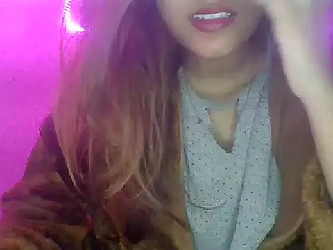 Snapshot of your_Shanvi chatting on 12.18.24 your Shanvi online show from 12.18.24