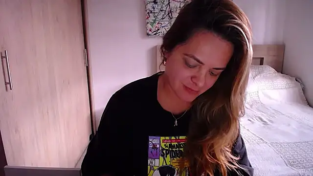 ParisW online show from 02.06.25