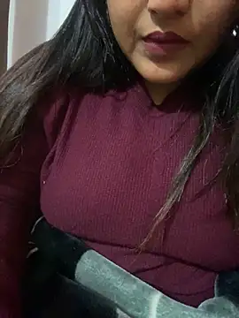 Snapshot of Ayesha_mahi chatting on 01.05.25 Ayesha mahi online show from 01.05.25