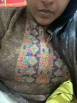 Snapshot of Ayesha_mahi chatting on 01.10.25 Ayesha mahi online show from 01.10.25