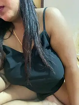 Snapshot of Ayesha_mahi chatting on 03.22.25 Ayesha mahi online show from 03.22.25