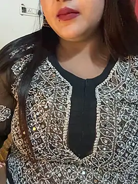 Snapshot of Ayesha_mahi chatting on 10.15.25 Ayesha mahi online show from 10.15.25