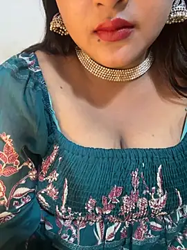 Snapshot of Ayesha_mahi chatting on 10.19.25 Ayesha mahi online show from 10.19.25