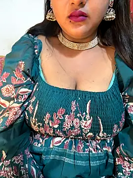 Snapshot of Ayesha_mahi chatting on 10.20.25 Ayesha mahi online show from 10.20.25