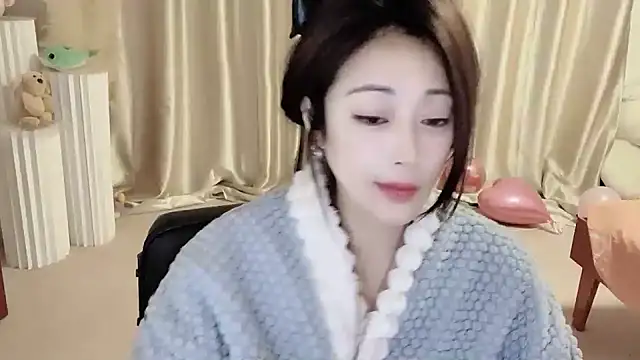 Daisy-77 online show from 01.08.25