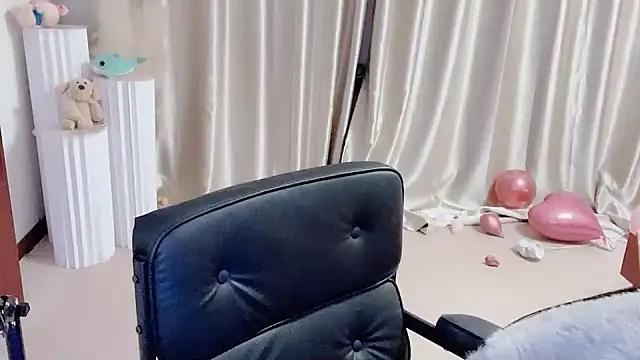 Daisy-77 online show from 01.10.25