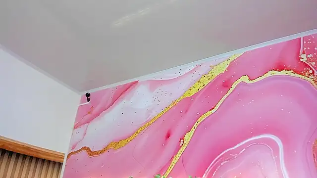 Daisy  rose online show from 03.04.26